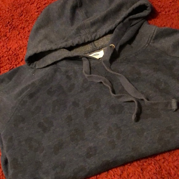 Old Navy Tops - Super comfy sweatshirt!!!